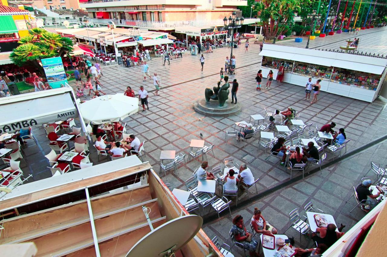 Puerta Del Sol Trm Only Adults Aparts Торремолинос Экстерьер фото