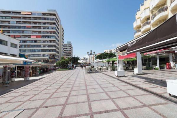 Puerta Del Sol Trm Only Adults Aparts Торремолинос Экстерьер фото